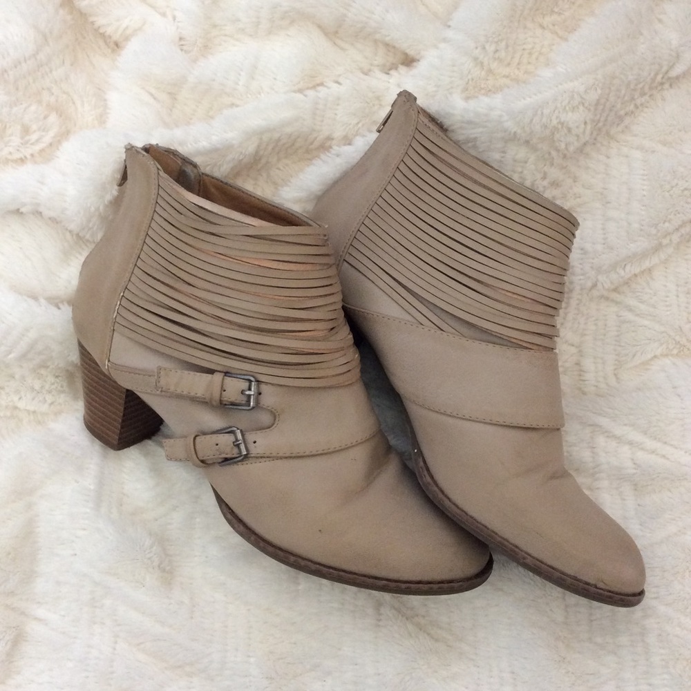 Pink & Pepper Ankle Boots 9.5